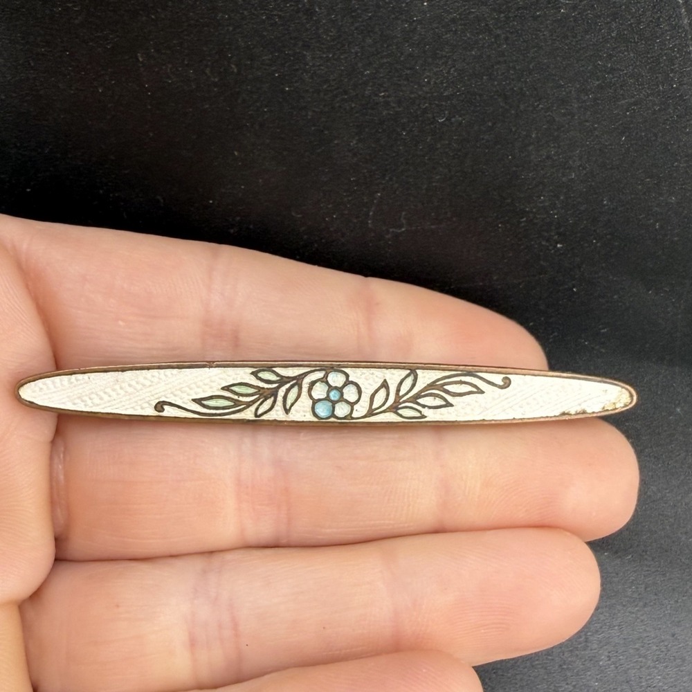 Vintage Estate Victorian Bar Brooch Enamel Flower Blue White Gold Tone READ
